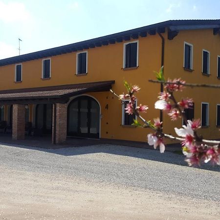 Agriturismo Borgo Borromeo 루바노 외부 사진